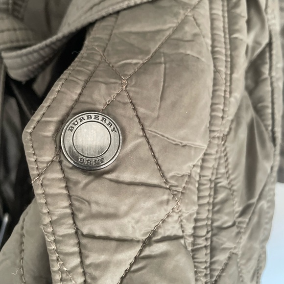 Burberry Quilted Trench Coat in Olive - Picture 5 of 7
